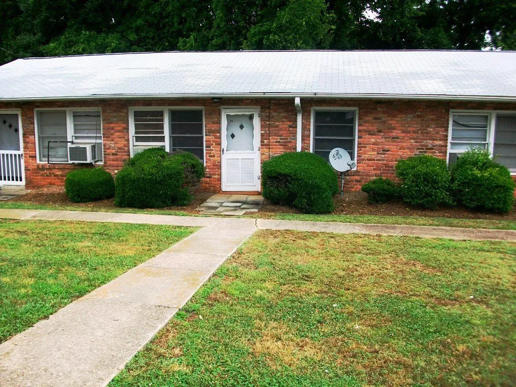 Oak Haven rental property exterior